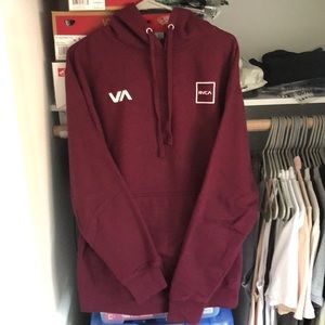 RVCA Men’s Maroon Hoodie Medium